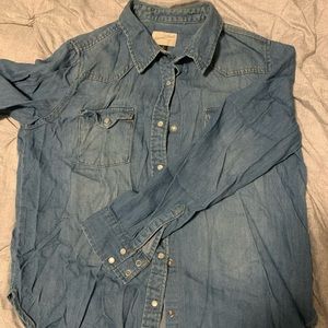 Universal Thread Denim Button Up top Medium